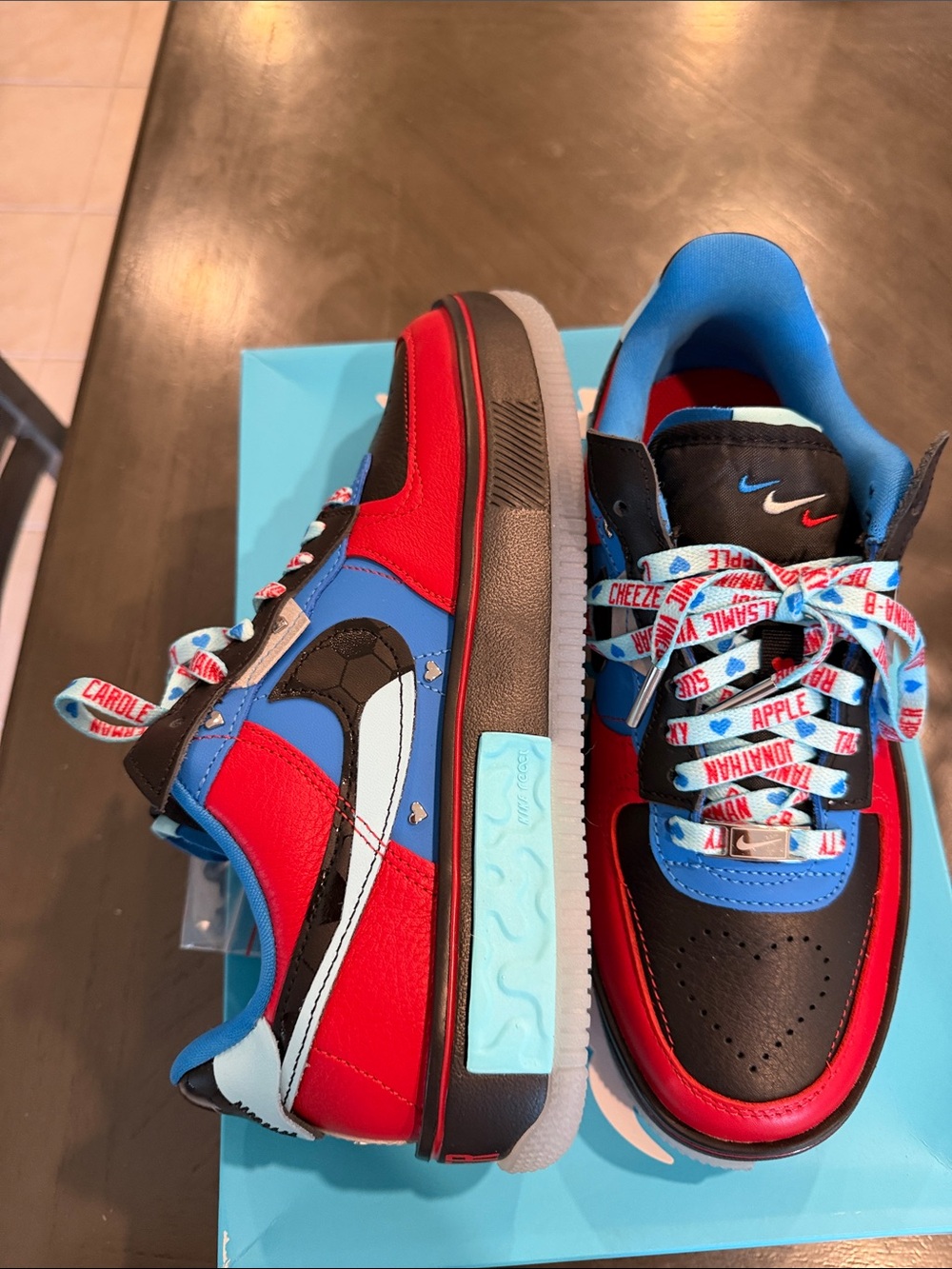 Nike Freestyle Doernbecher Blue Collector Box